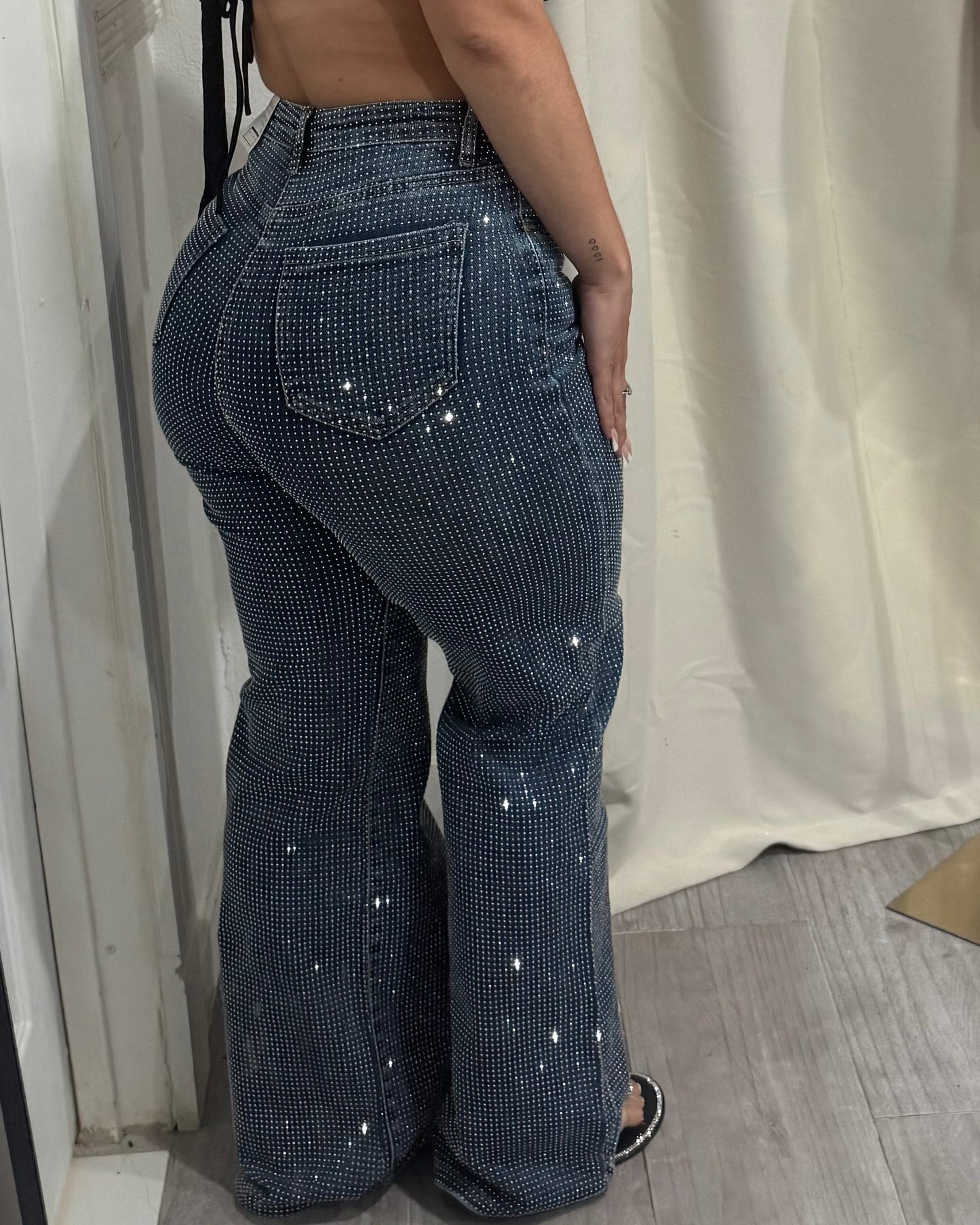 Brilla Rhinestone Jeans - medium wash