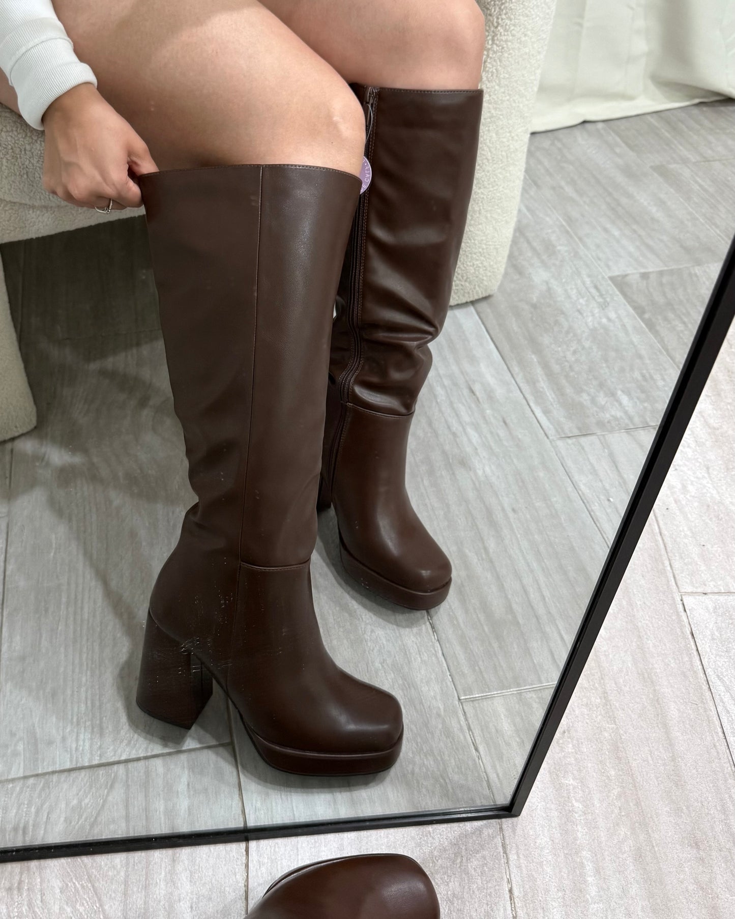 Roberta Boots - Wide Calf - Brown