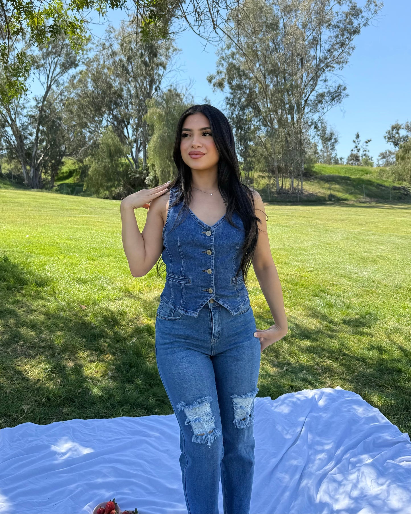 Jean Vest