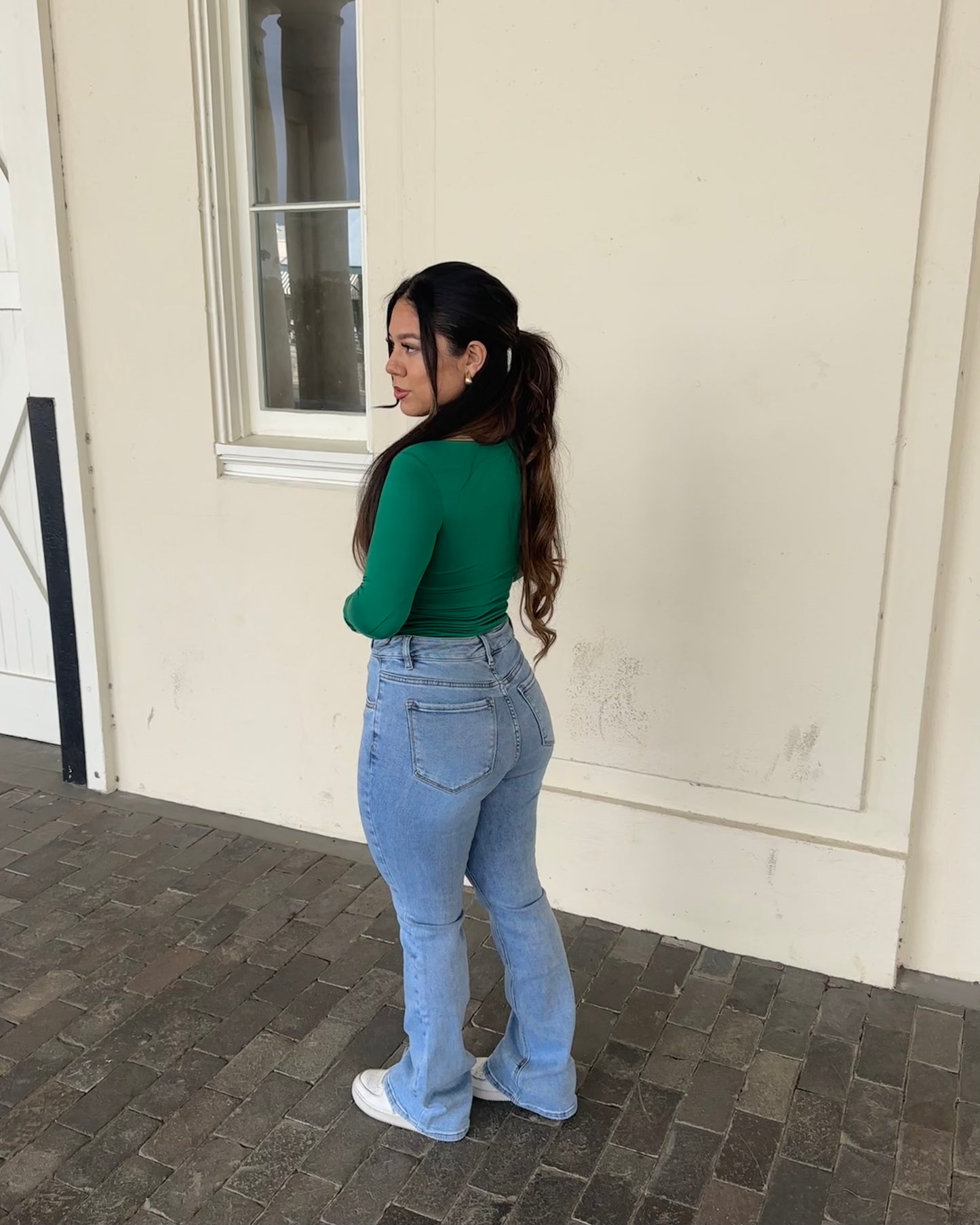 Hailey Flare Jeans - Light Wash (NR422)