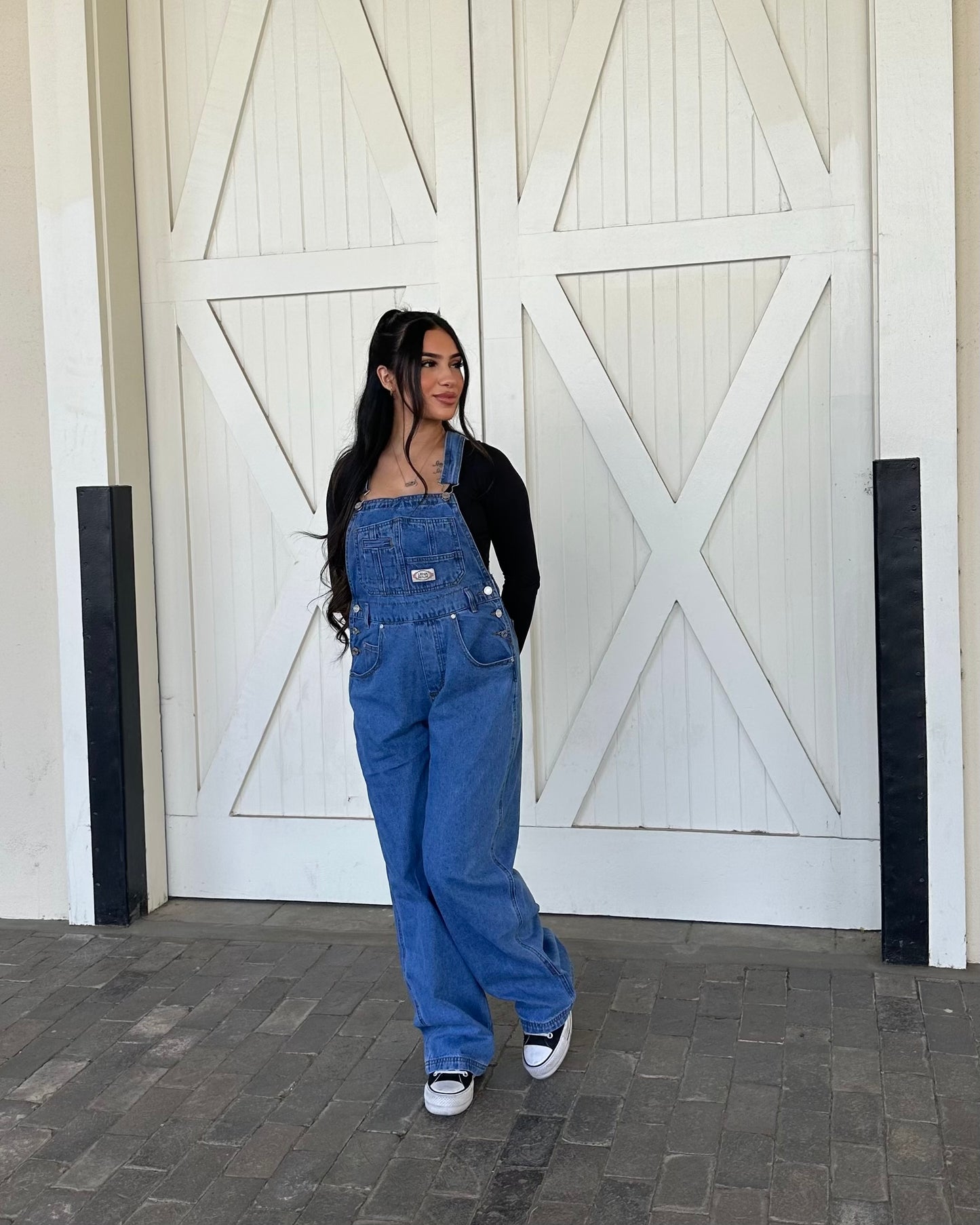 Isabel 90s Straight Leg Overalls - Medium Wash