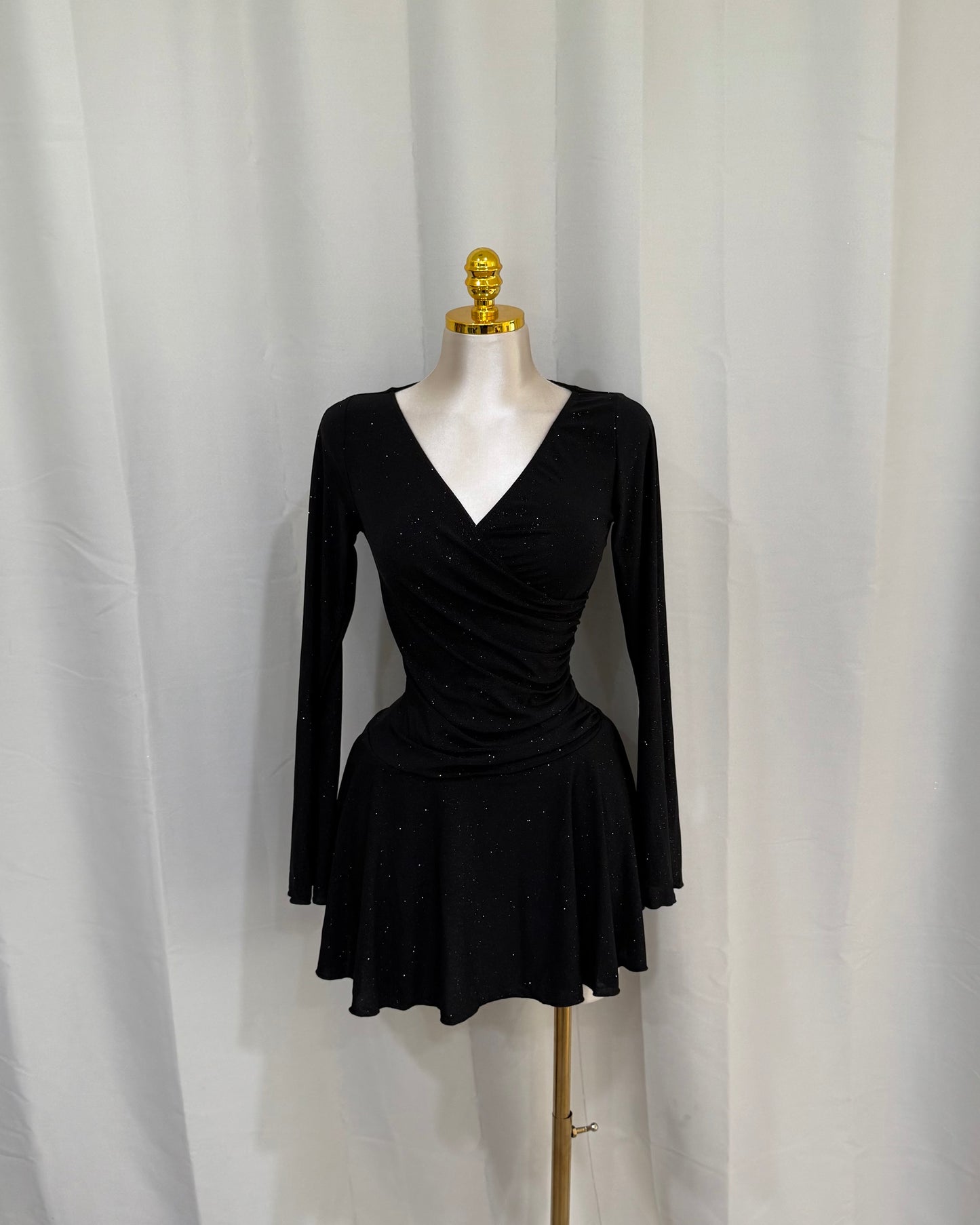 Luna Longsleeve dress - Black