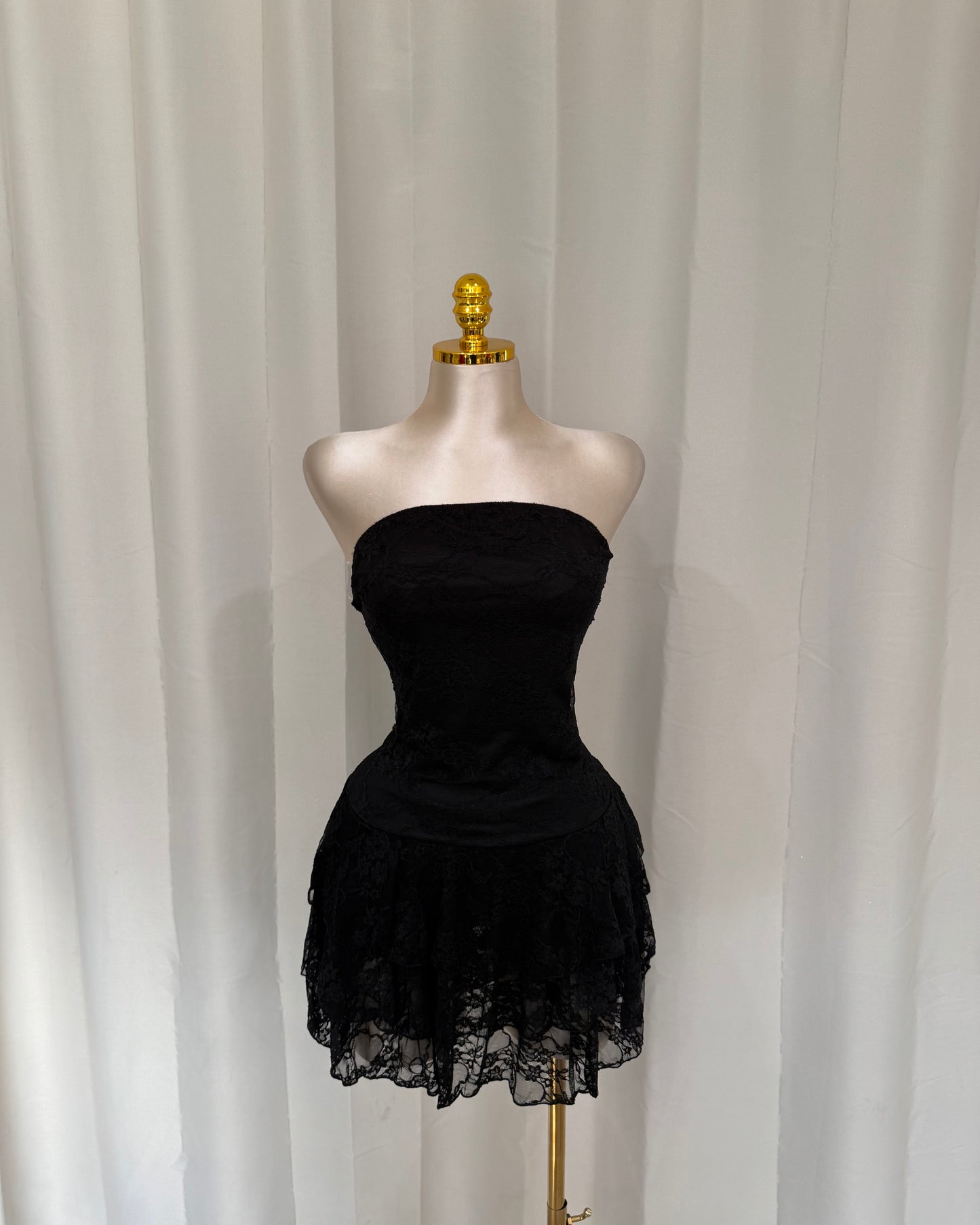 Lace Ruffle Dress - Black