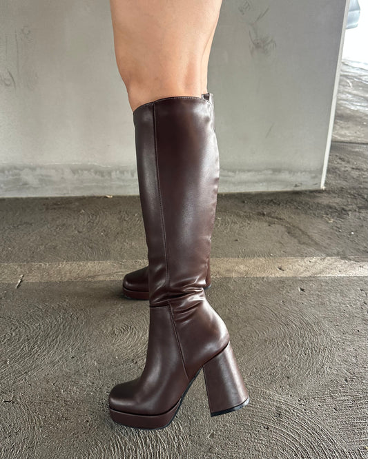 Roberta Boots - Brown