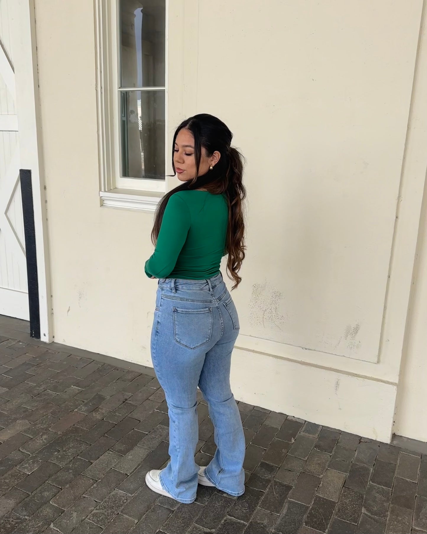 Hailey Flare Jeans - Light Wash (NR422)