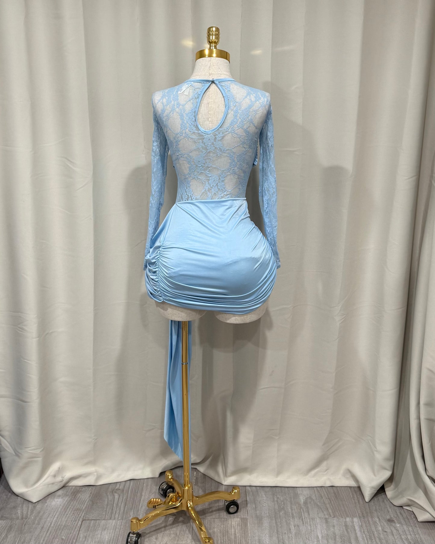 Cali Lace Dress - Blue