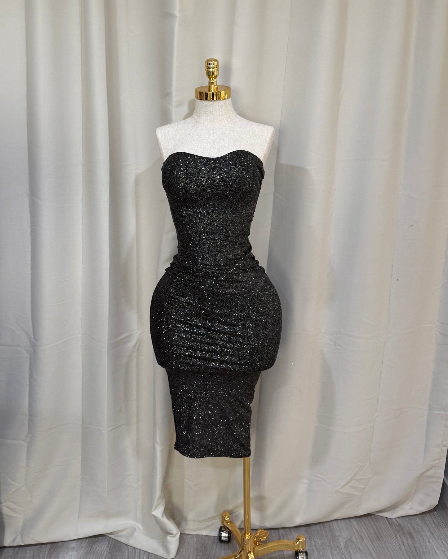 Elegancia Dress - Black/ Silver