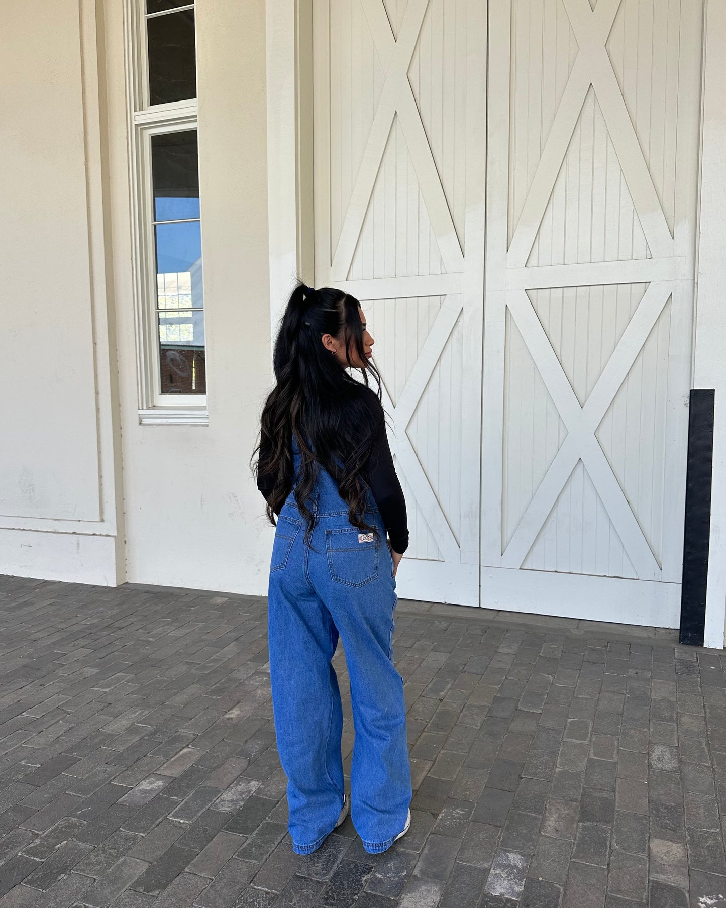 Isabel 90s Straight Leg Overalls - Medium Wash
