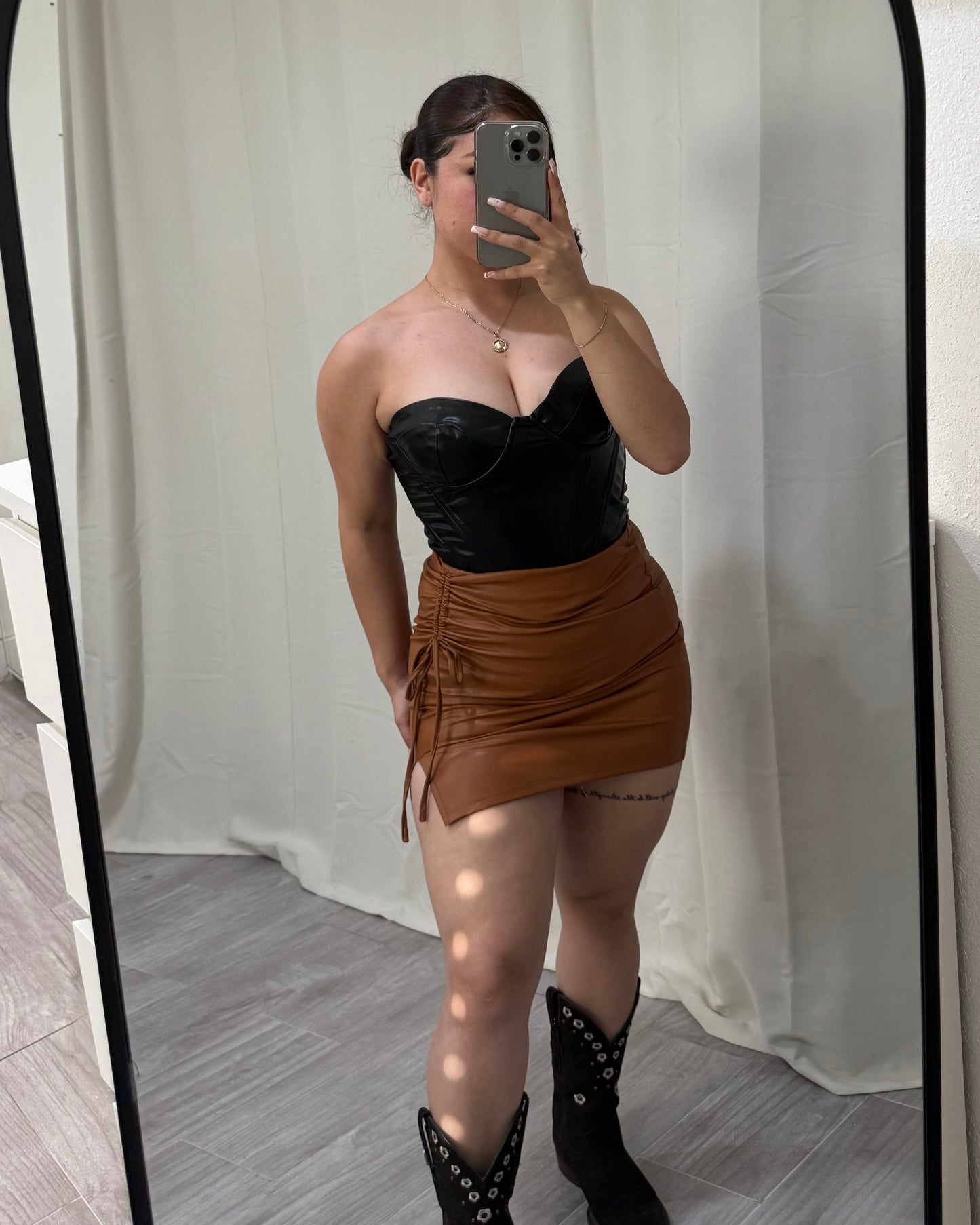 Coquette Bow Leather skirt - cafe