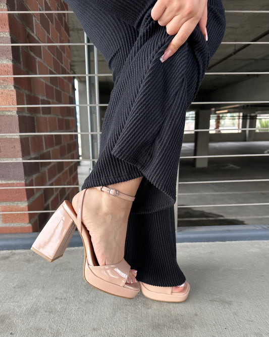 Chunky Heel - Nude - wide friendly