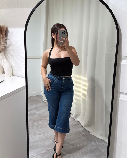 Capri Jeans - Dark wash