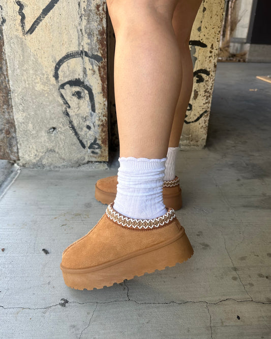 Tazz Platform - Chestnut